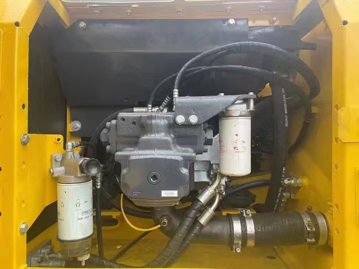 PC220 Использованный экскаватор Komatsu 23 тонны 1 кубический метр для любого строительного проекта