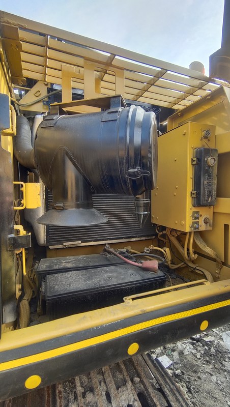 Выгодное предложение: Продается подержанный экскаватор Cat 325 CL в хорошем состоянии