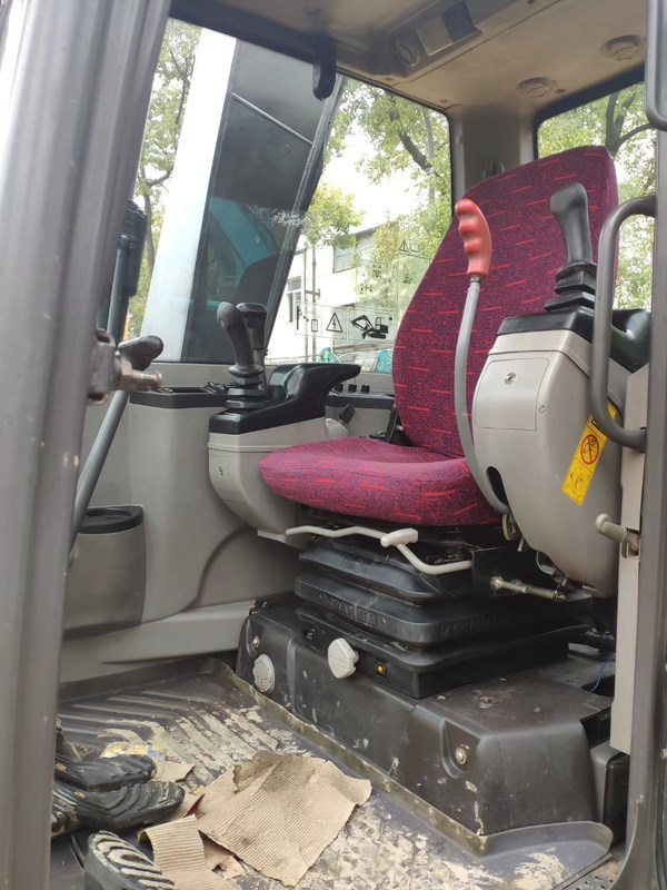 Подержанный 8-тонный экскаватор Volvo хорошо обслуживаемый доступен сегодня по скидке