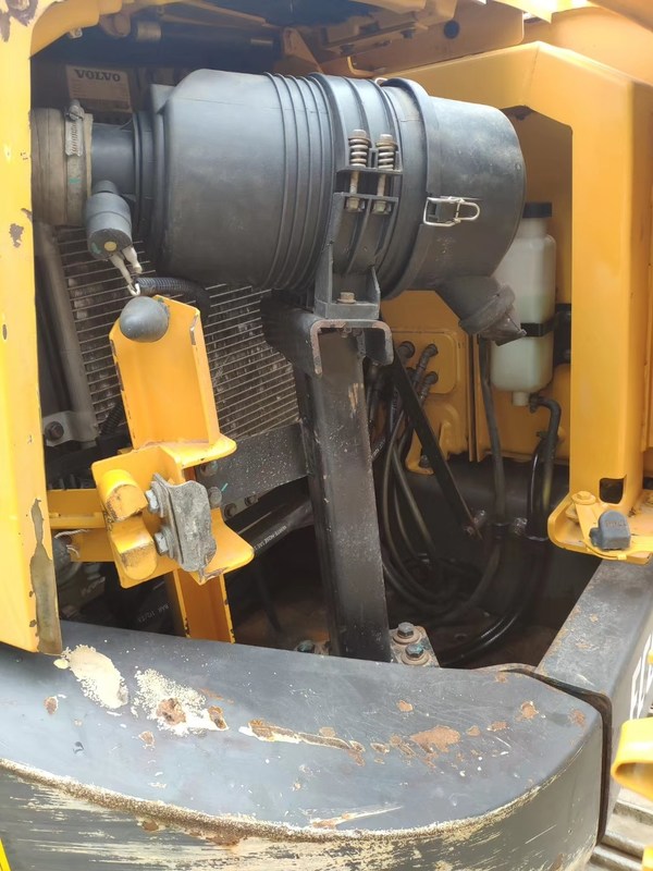 Подержанный 8-тонный экскаватор Volvo хорошо обслуживаемый доступен сегодня по скидке