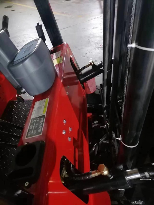 Новые мини-дизельные вилочные погрузчики и новые мини-электрические вилочные погрузчики