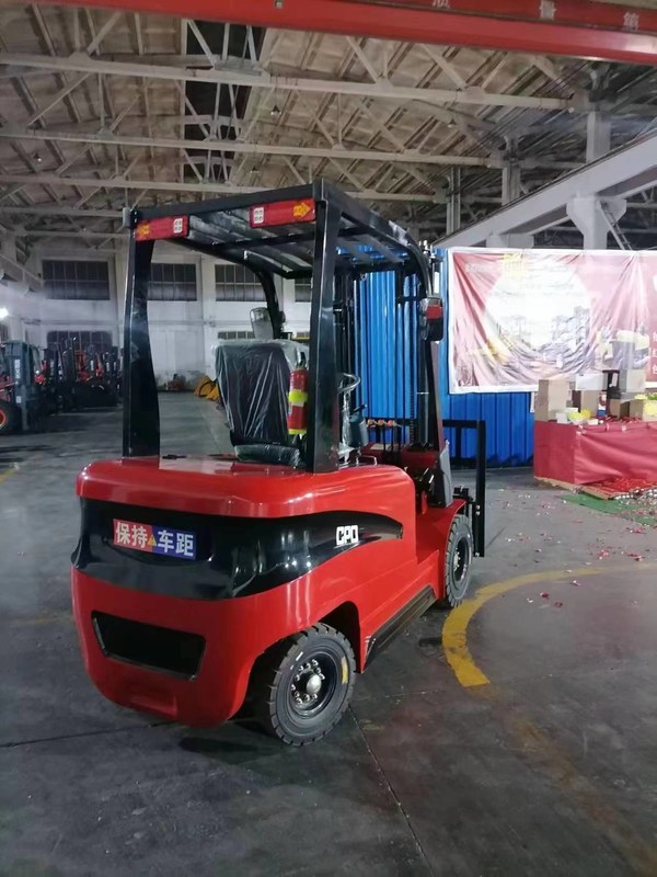 Новые мини-дизельные вилочные погрузчики и новые мини-электрические вилочные погрузчики