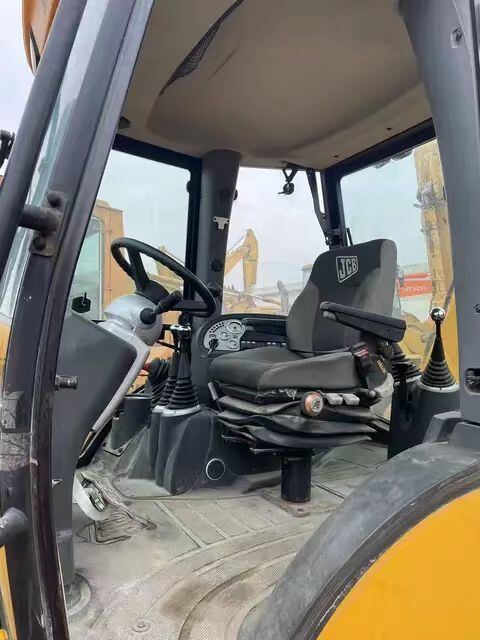 Продается подержанный буровой погрузчик JCB 3CX, передний погрузчик 2.5T, дизельный буровой погрузчик